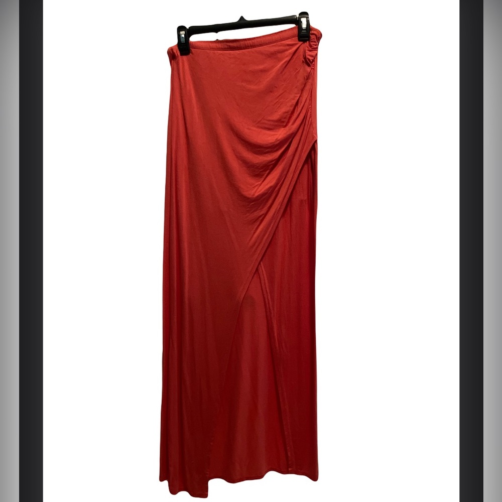 Long skirt